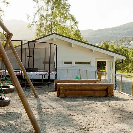 Stranda Feriesenter פארק נופש 4*